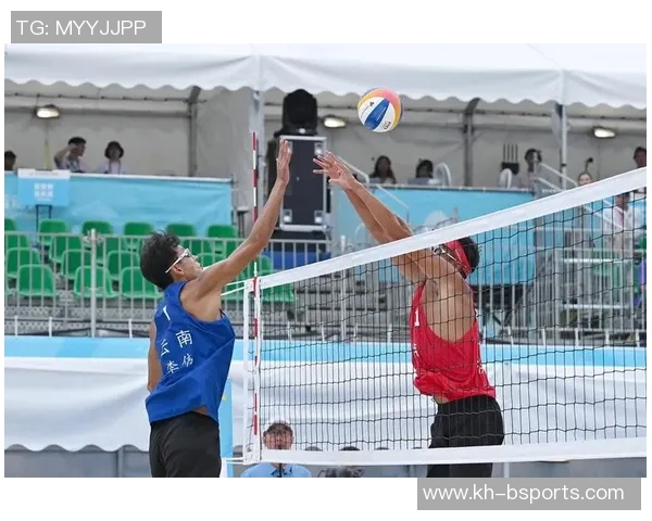 实时新闻李伟独家分享飞盘技巧与心得体会助你提升投掷与接盘水平